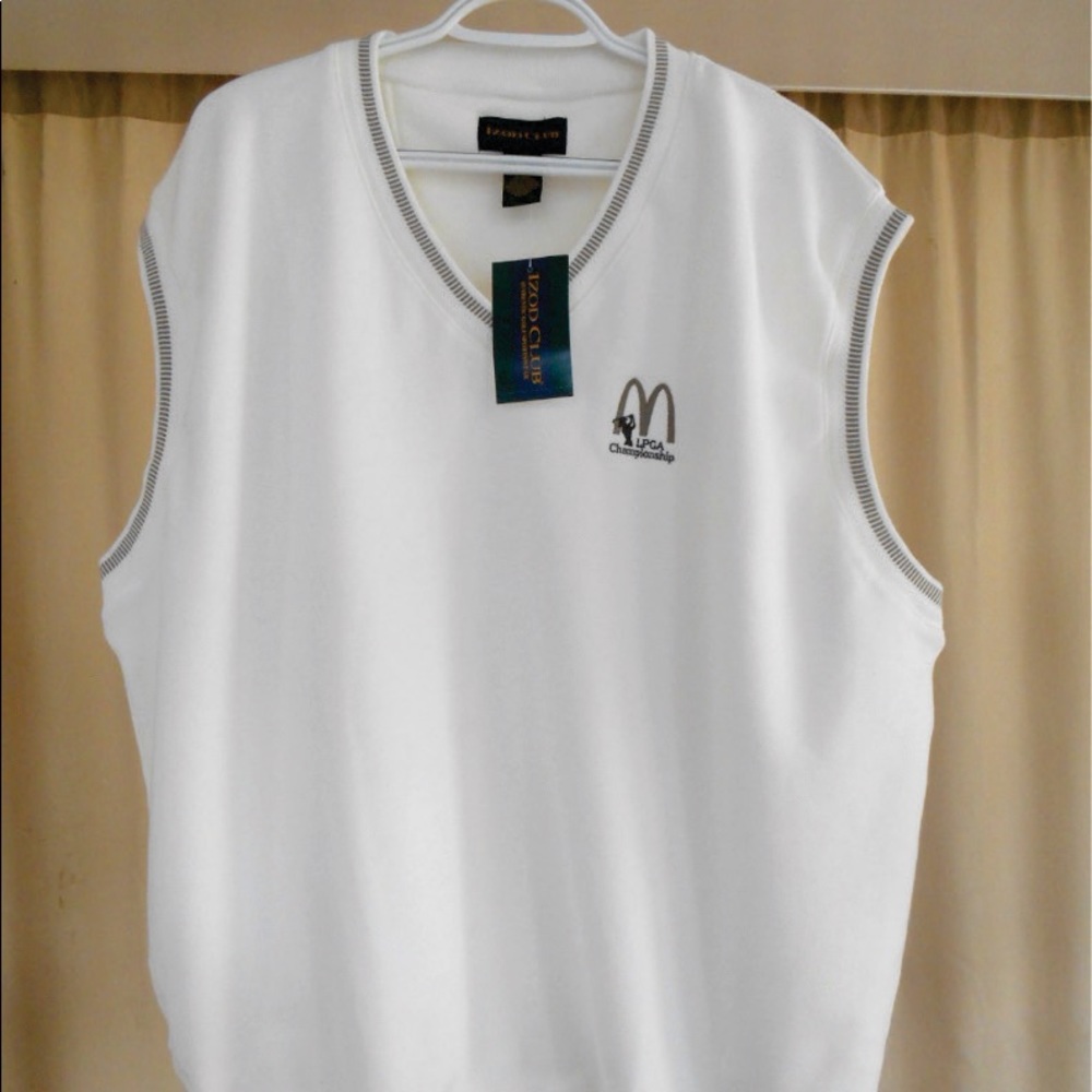 IZOD CLUB Men’s Sweater Vest